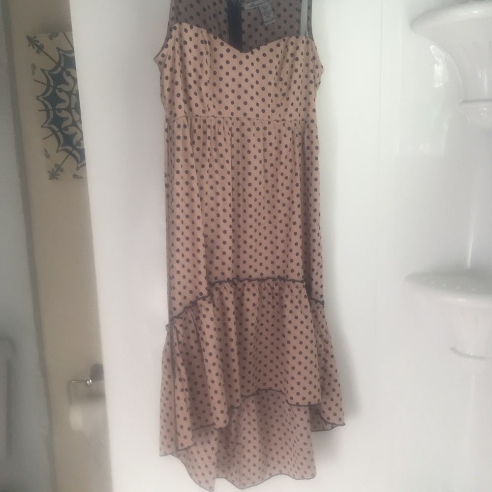 Dress - Picture 2 of 2
